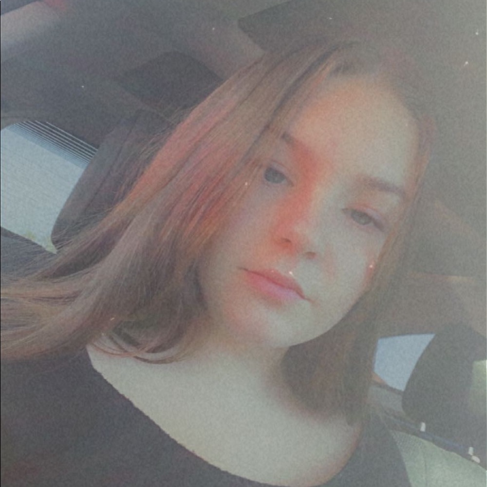 Meet your Posher, Kaylee